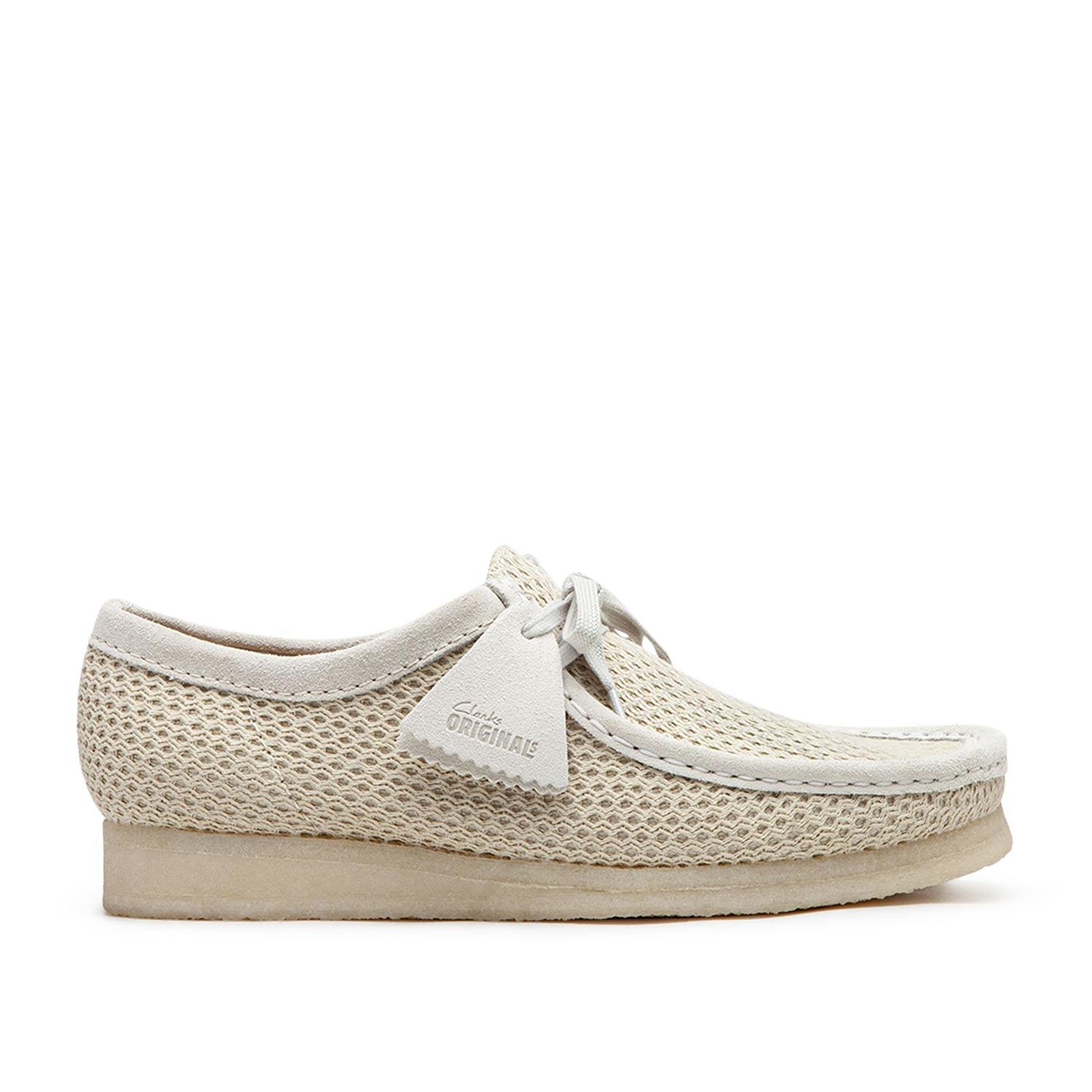 Cream hot sale wallabee clarks