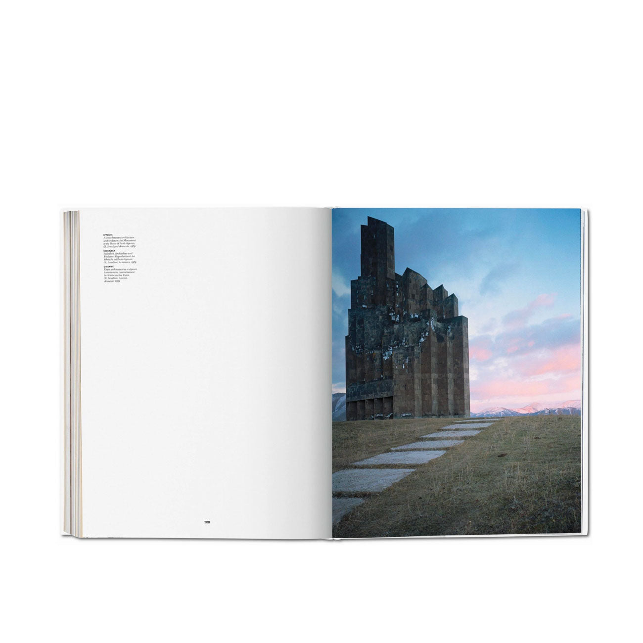Taschen: Frédéric Chaubin – CCCP. Cosmic Communist Constructions Photographed - Allike Store