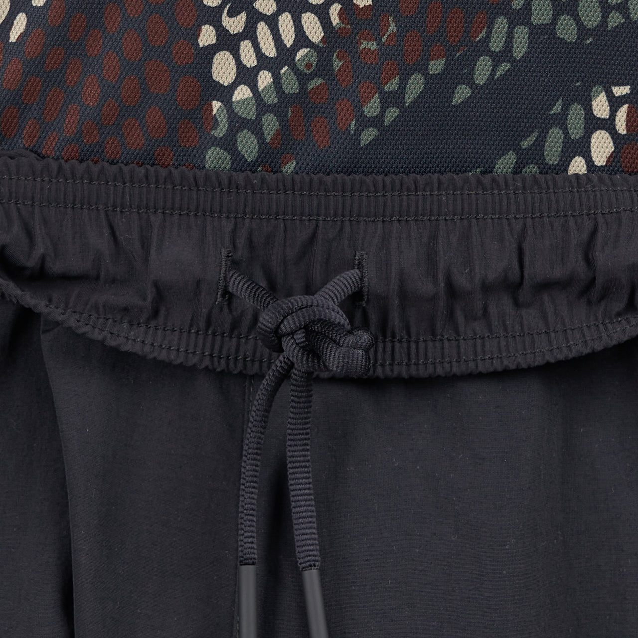 adidas x AFC x Maharishi Track Shorts (Schwarz / Camo)  - Allike Store