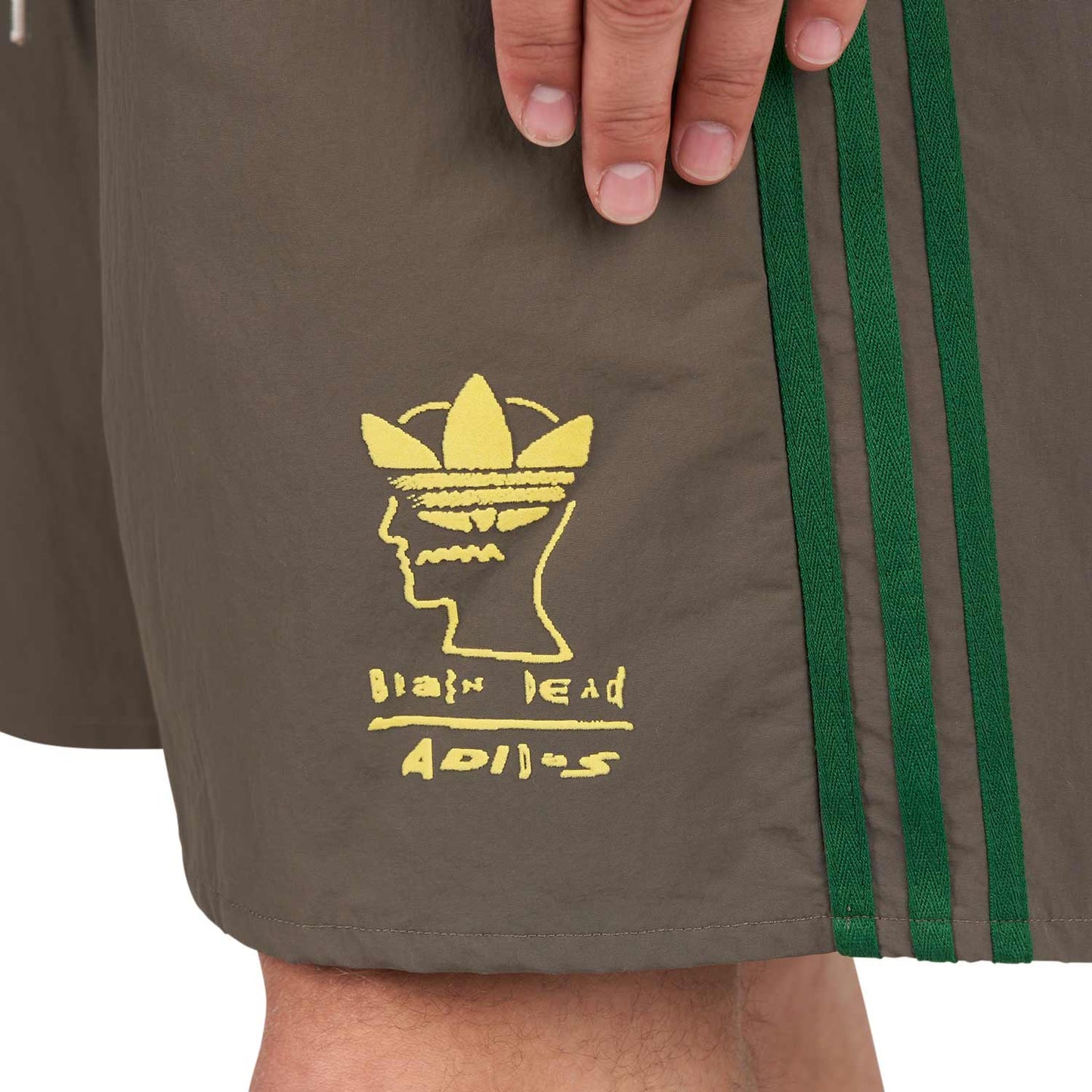 adidas x Brain Dead Shorts (Grün) - Allike Store