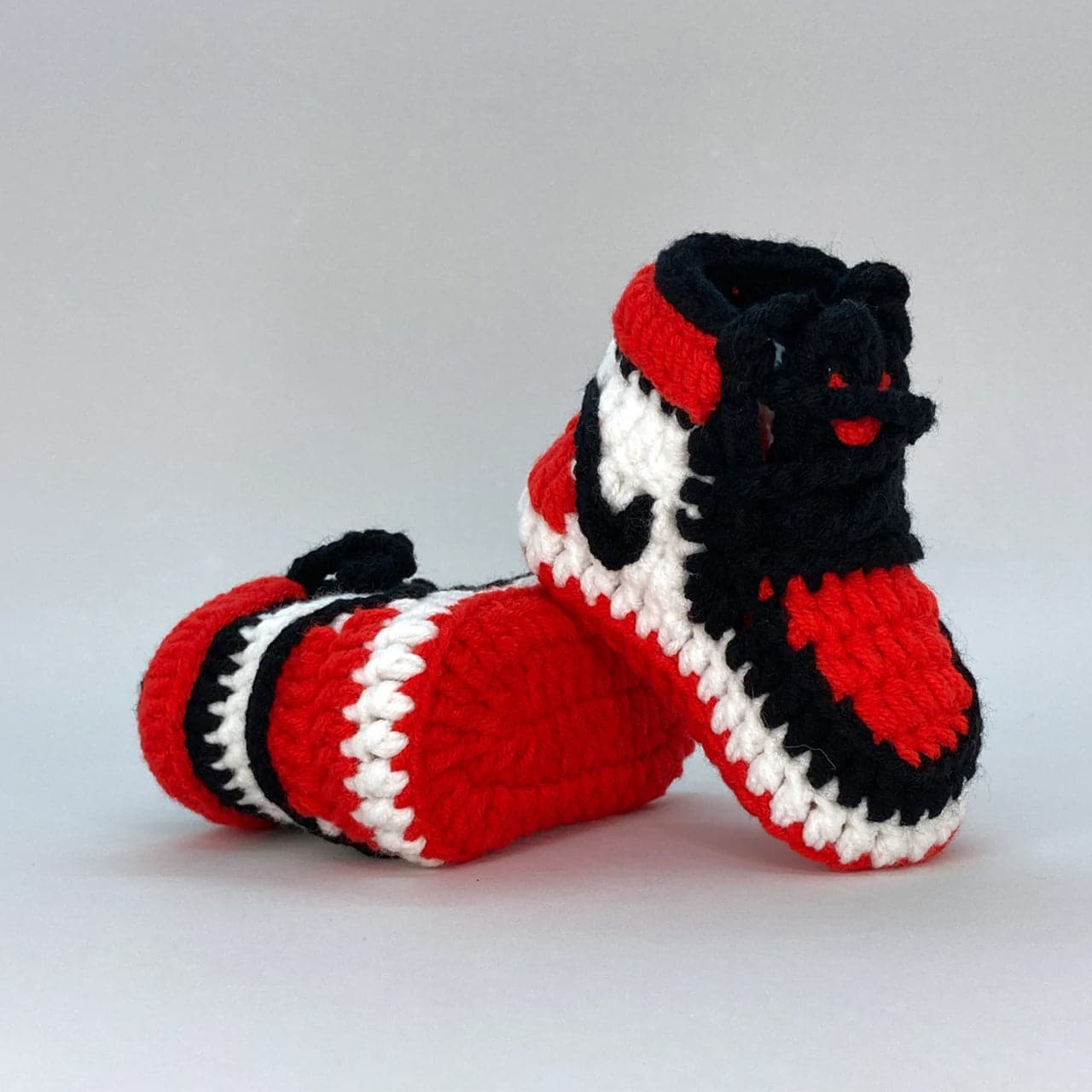 Baby Sneakers AJ1 Chicago (Rot / Schwarz) - Allike Store