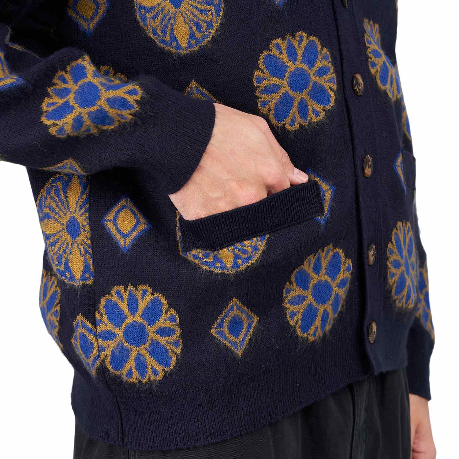 Fucking Awesome Three Kingdoms Cardigan (Dunkelblau) - Allike Store