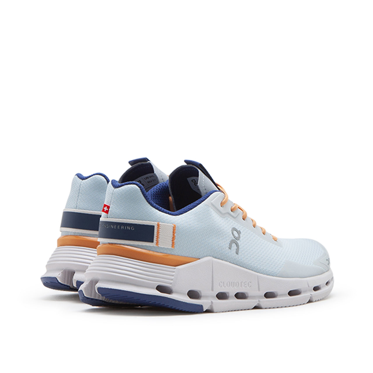 On WMNS Cloudnova Form (Hellblau / Orange) - Allike Store