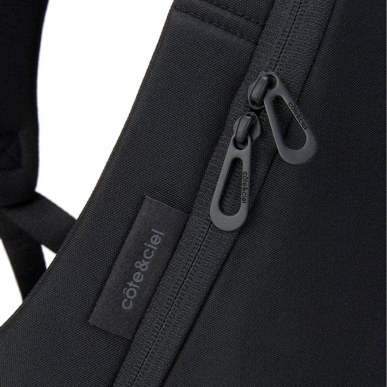 côte&ciel Isar Small EcoYarn Backpack (Schwarz) - Allike Store