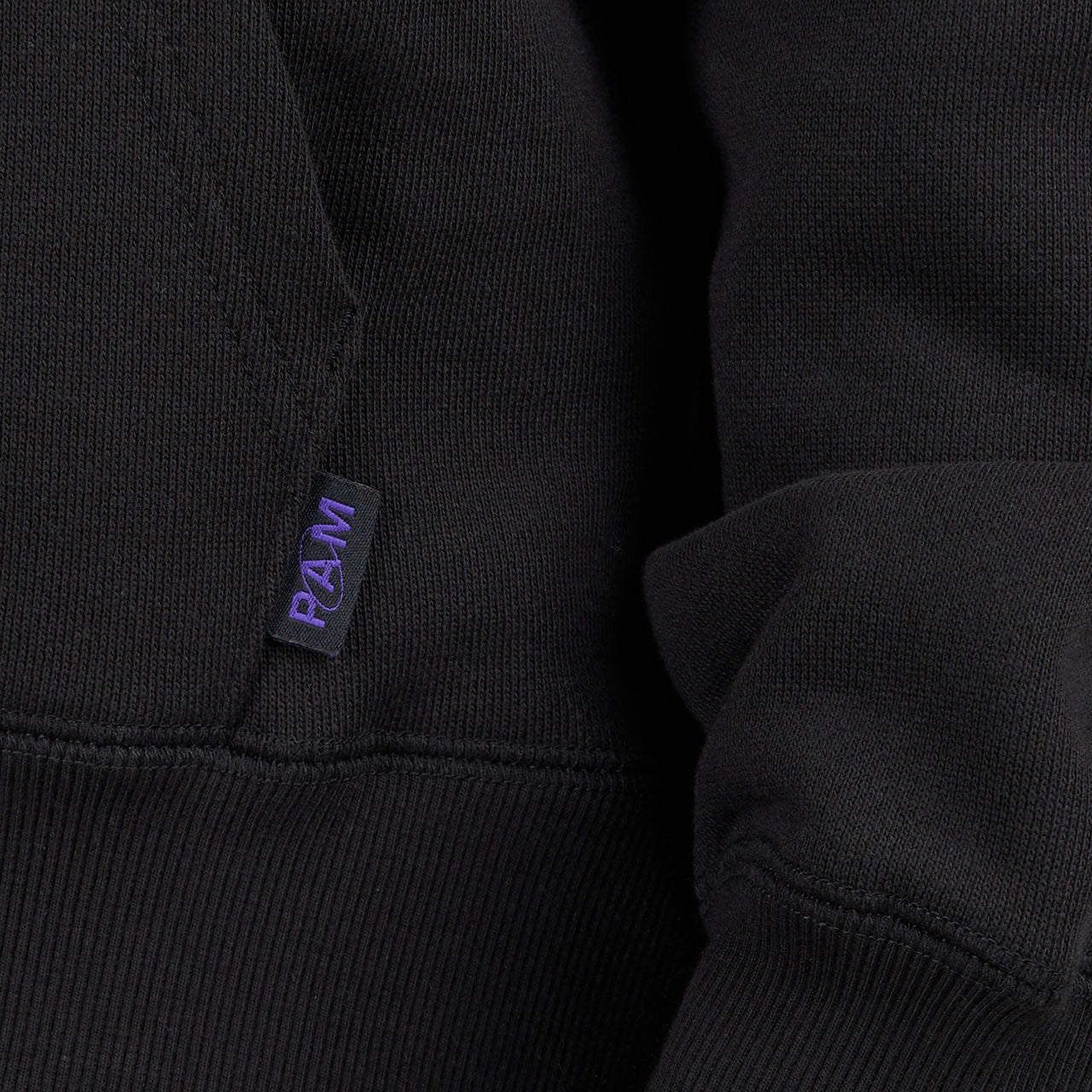 Puma x Perks and Mini Hoodie (Schwarz) - Allike Store