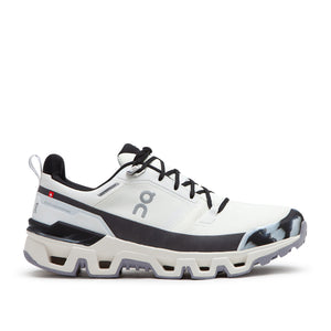 On Cloudwander Waterproof (Weiß) - Allike Store