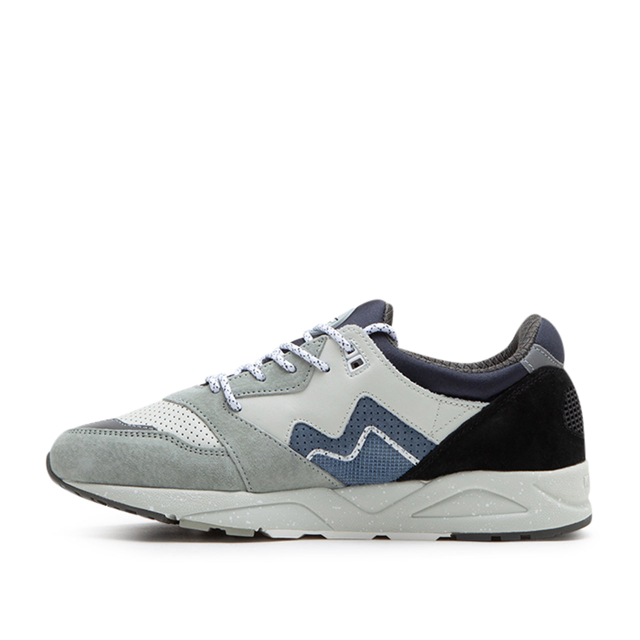 Karhu Aria 95 (Grau / Blau)  - Allike Store