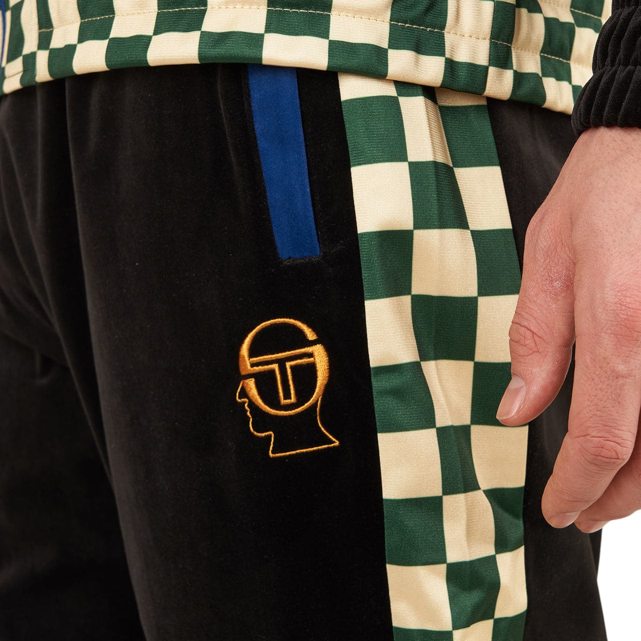 Brain Dead x Sergio Tacchini Velour Tracksuit (Schwarz) - Allike Store