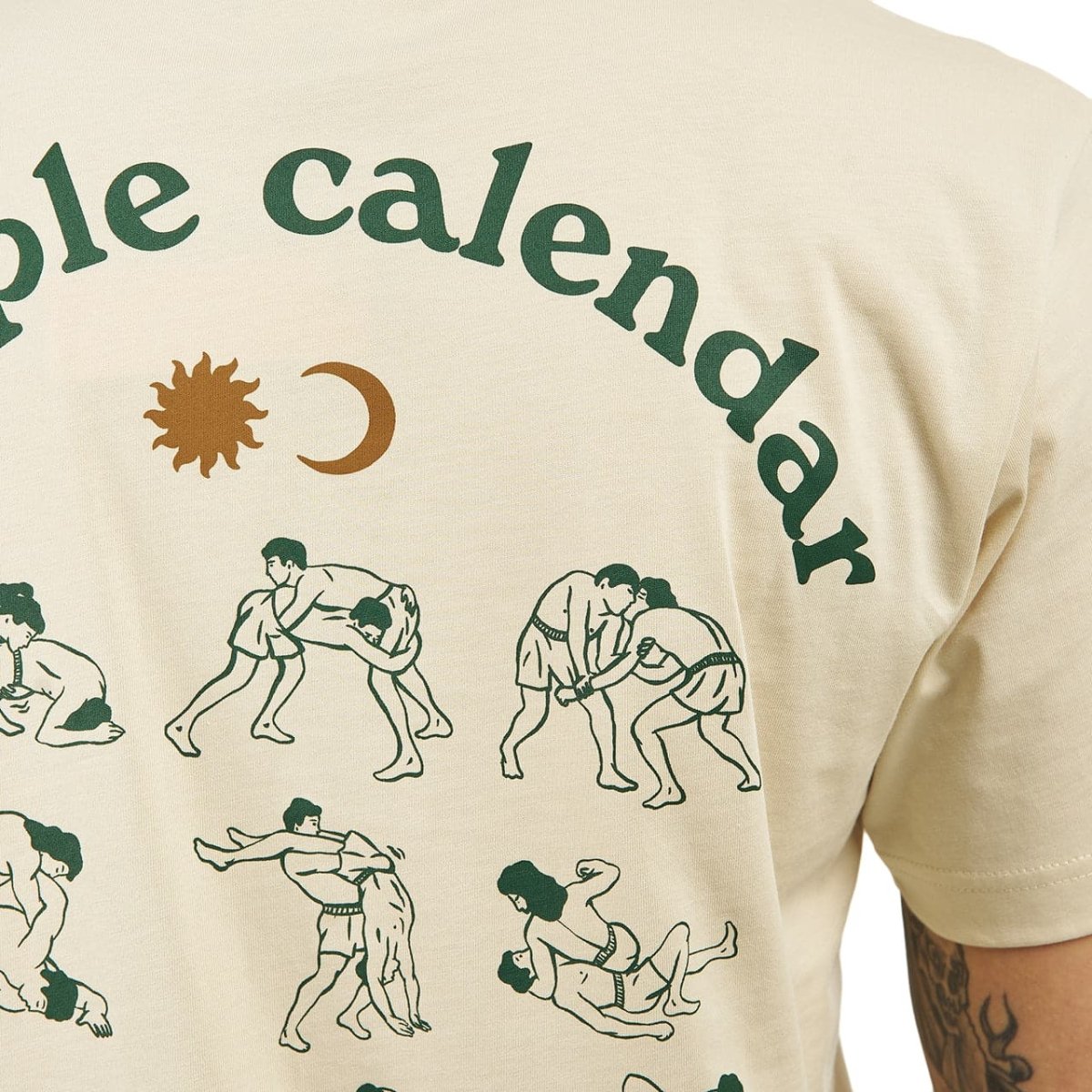 Carne Bollente Couple Calendar T-Shirt (Beige) - Allike Store