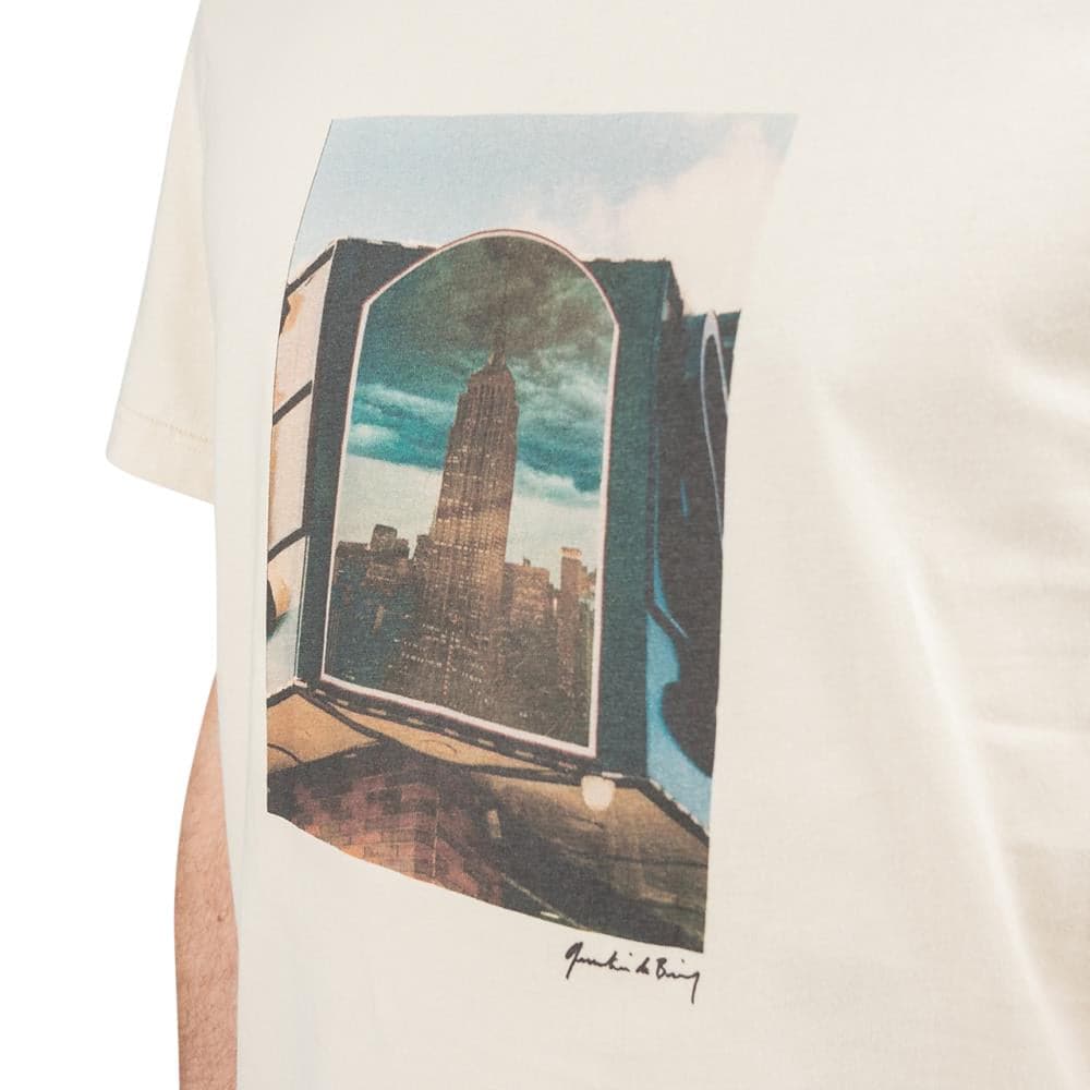 Chrystie NYC Quentin De Briey Photo T-Shirt (Creme) - Allike Store