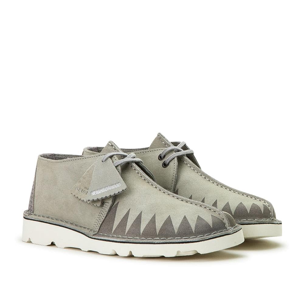 Clarks x Neighborhood Desert Trek (Grau / Weiß) - Allike Store