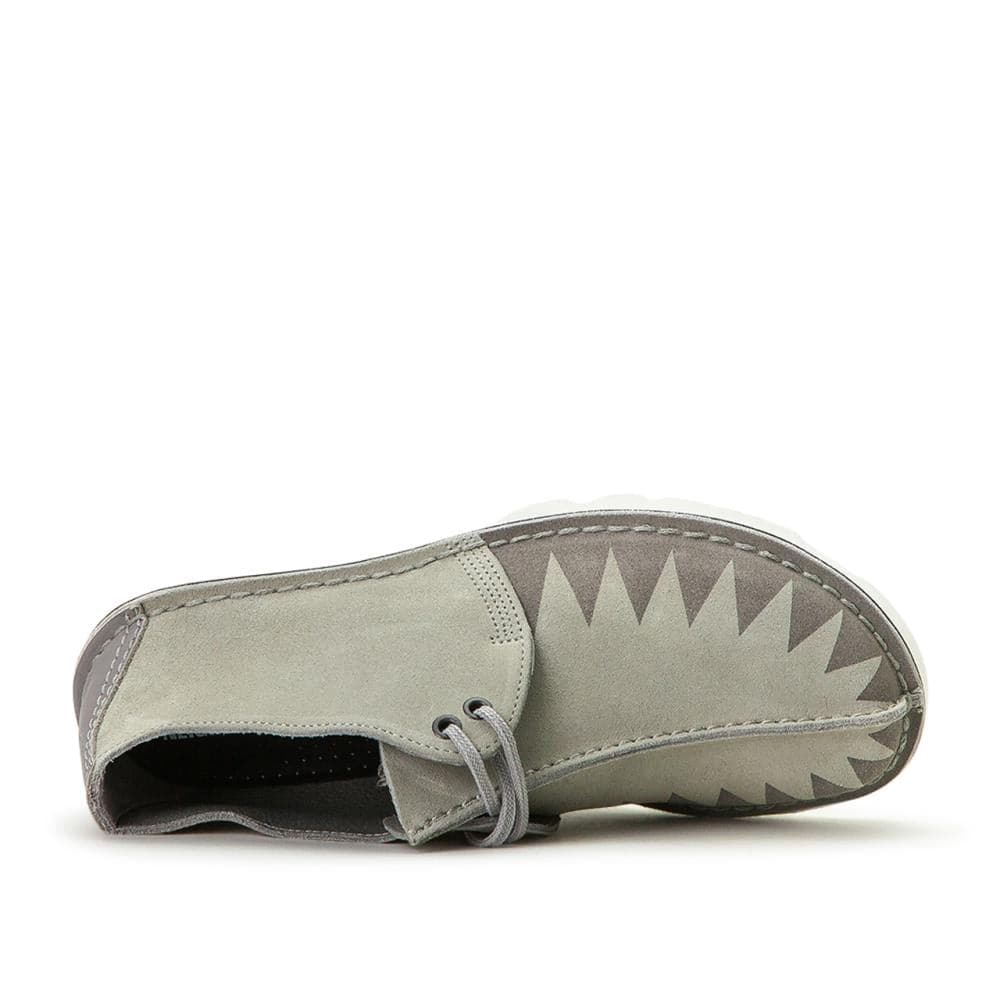 Clarks x Neighborhood Desert Trek (Grau / Weiß) - Allike Store