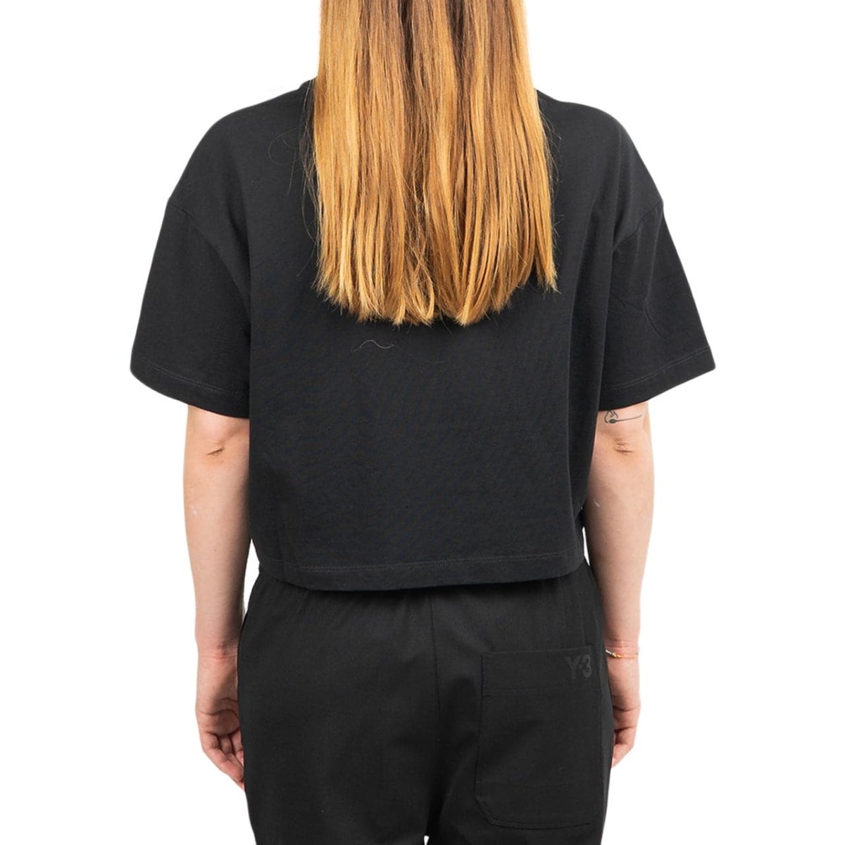 Converse Find your pride Cropped Grafik T-Shirt (Schwarz) - Allike Store