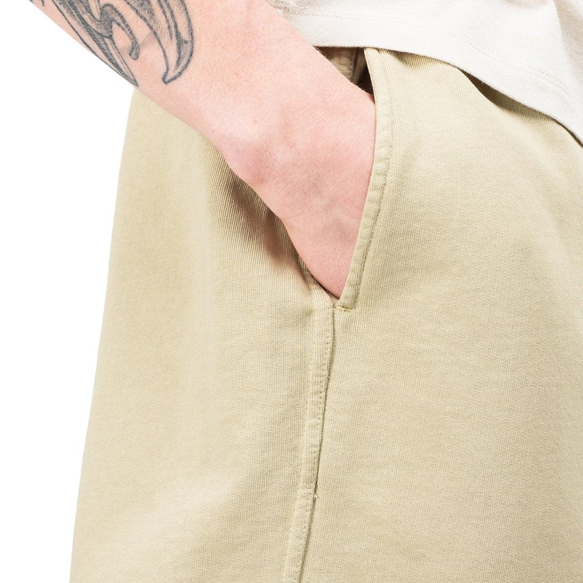 Edwin Chiba Short (Beige) - Allike Store