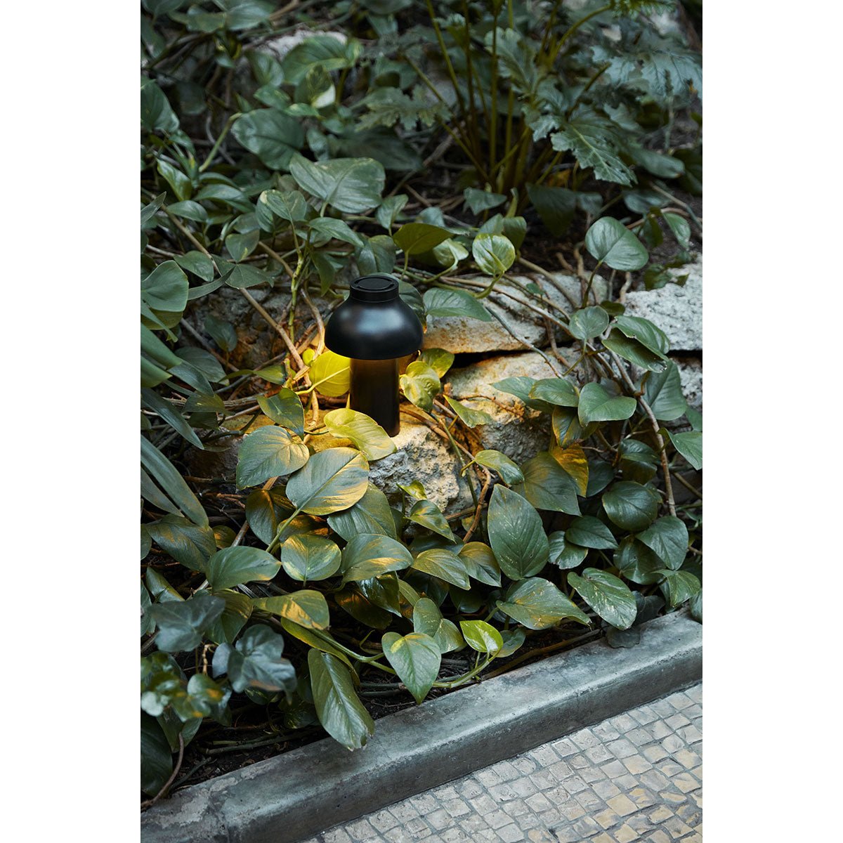 HAY PC Portable Lamp (Schwarz) - Allike Store