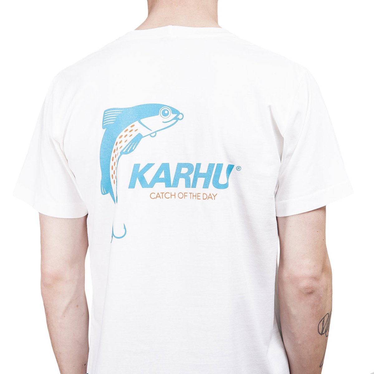 Karhu x R-Collection 'Catch of the Day' T-Shirt (Weiß) - Allike Store
