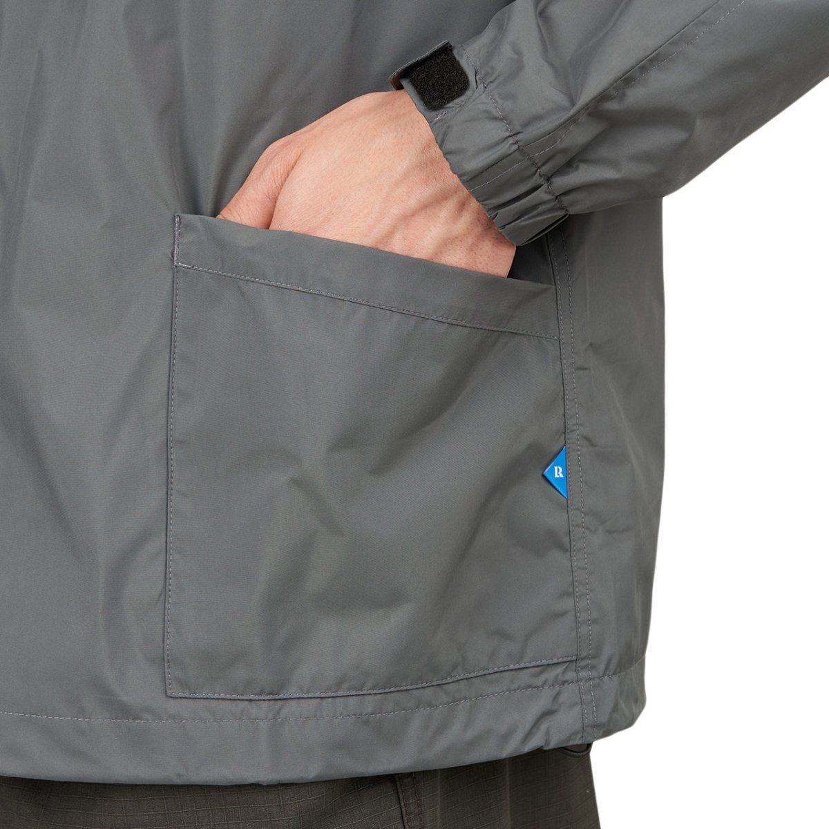 Liberaiders Logo Coach Jacket (Grau) - Allike Store