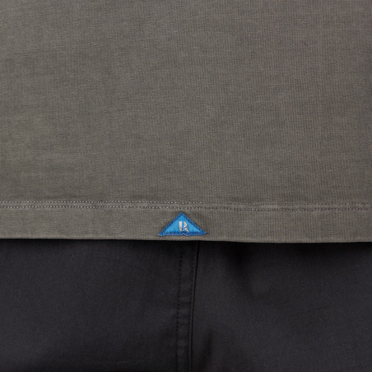 Liberaiders Utility L/S Tee (Grau) - Allike Store