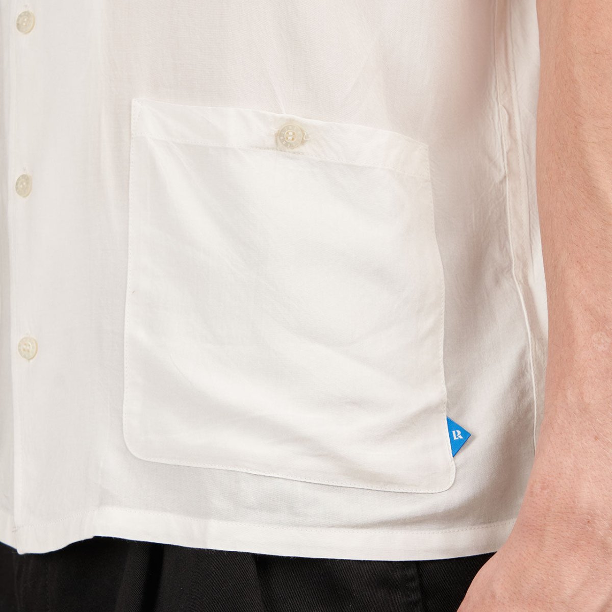 Liberaiders Wisdom Eyes Rayon Shirt (Weiß) - Allike Store