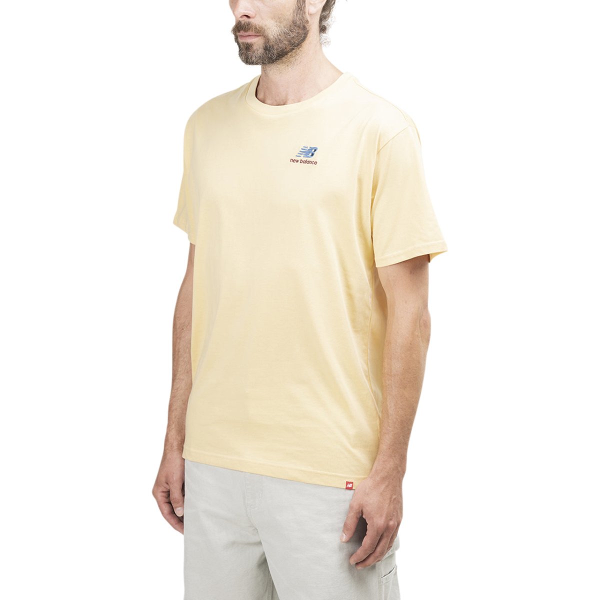 New Balance Essentials Embroidered T-Shirt (Gelb) - Allike Store