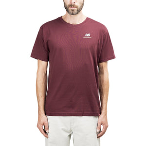New Balance Essentials Embroidered T-Shirt (Rot) - Allike Store