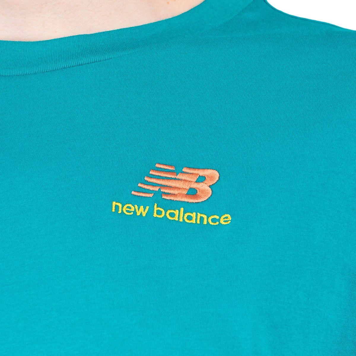 New Balance Essentials Embroidered T-Shirt (Türkis) - Allike Store