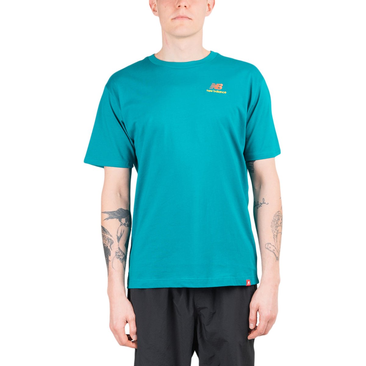 New Balance Essentials Embroidered T-Shirt (Türkis) - Allike Store