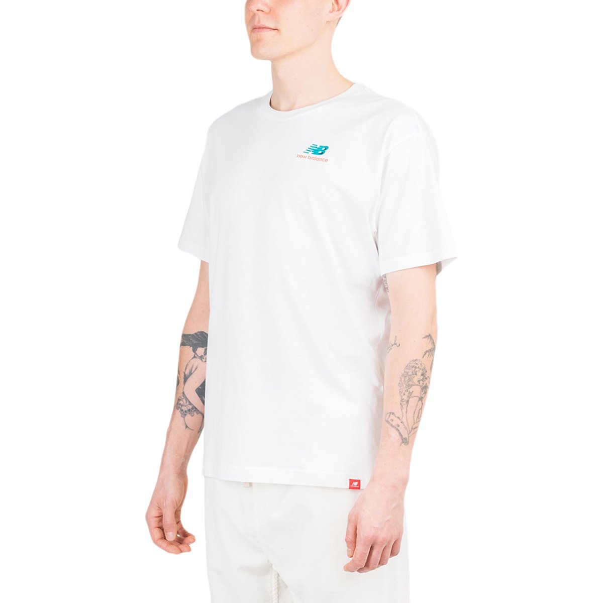 New Balance Essentials Embroidered T-Shirt (Weiß) - Allike Store