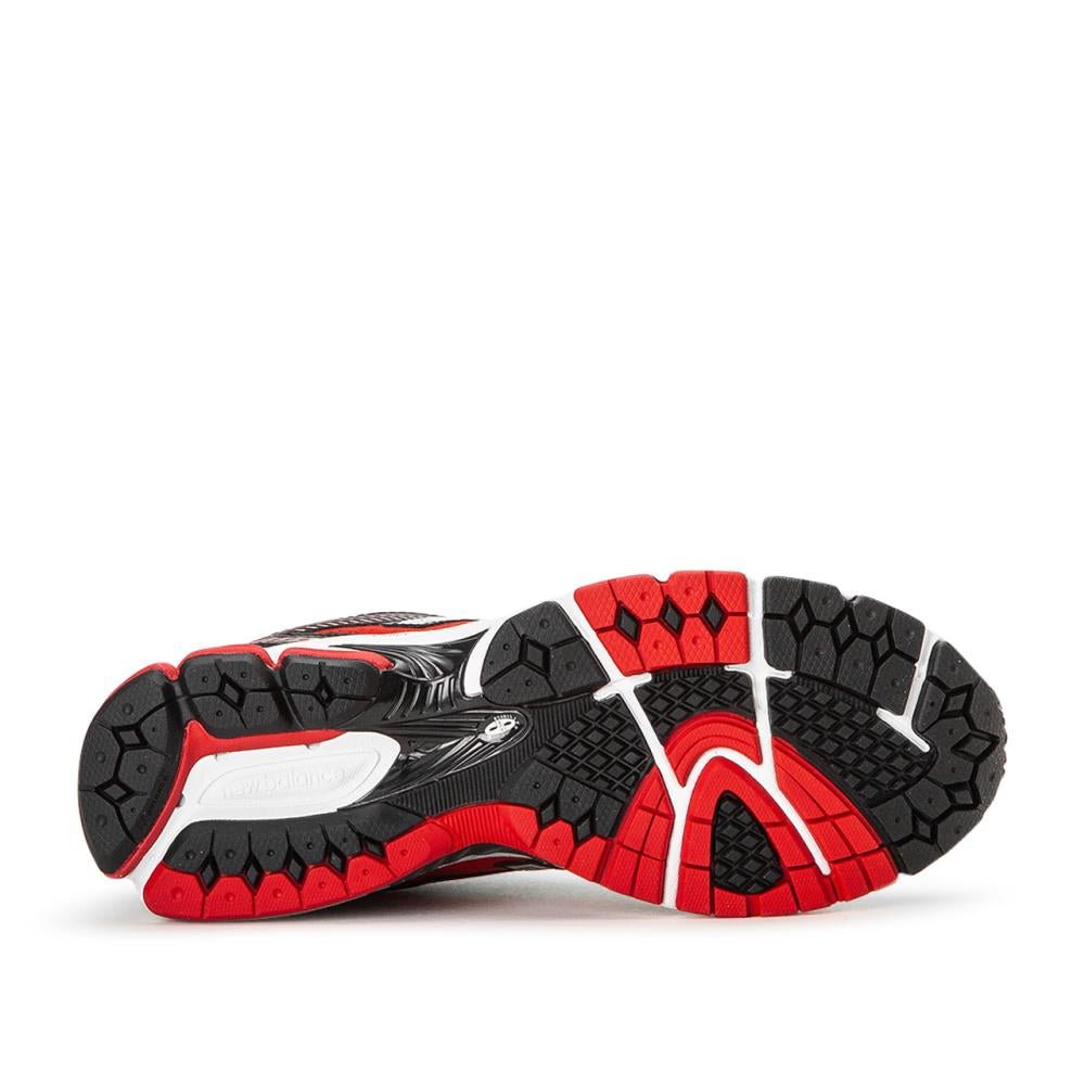 New Balance ML860 XA V2 (Weiß / Schwarz / Rot) - Allike Store