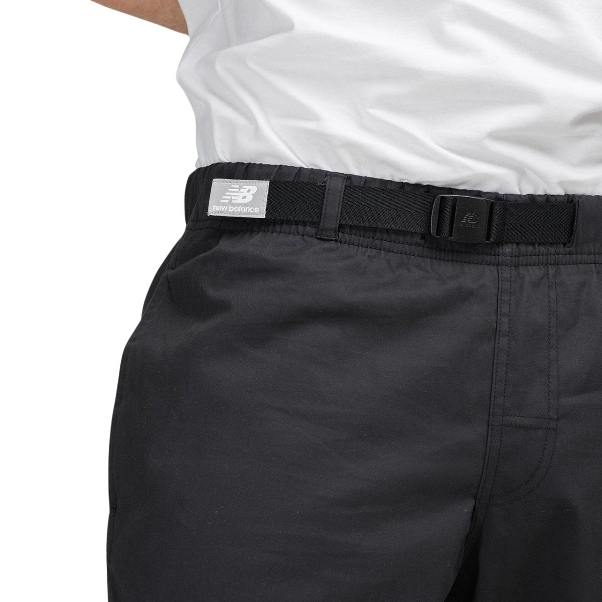 New Balance MP01504 BK Athletics Woven Pant (Schwarz) - Allike Store