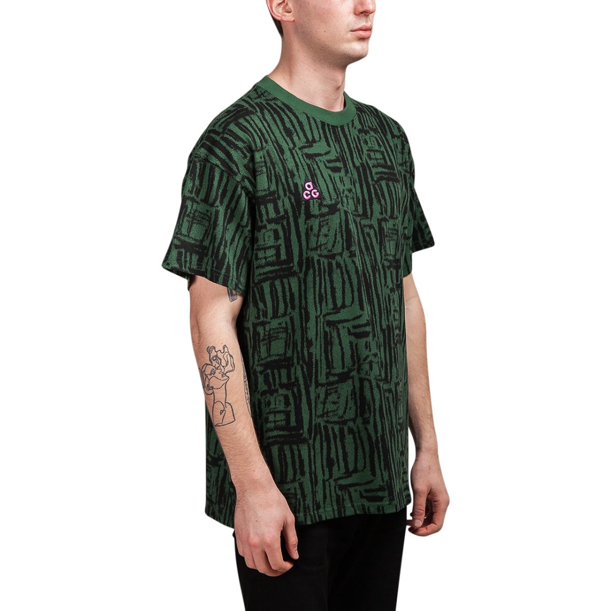 Nike ACG AOP T-Shirt (Schwarz / Grün) - Allike Store