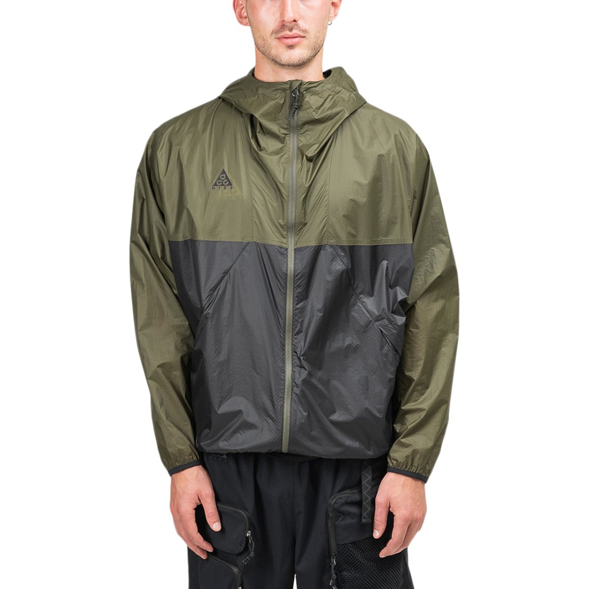 Nike ACG Lightweight Jacket (Olive / Schwarz) - Allike Store