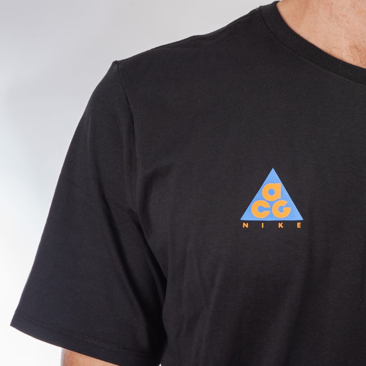Nike ACG T-Shirt (Black) - Allike Store