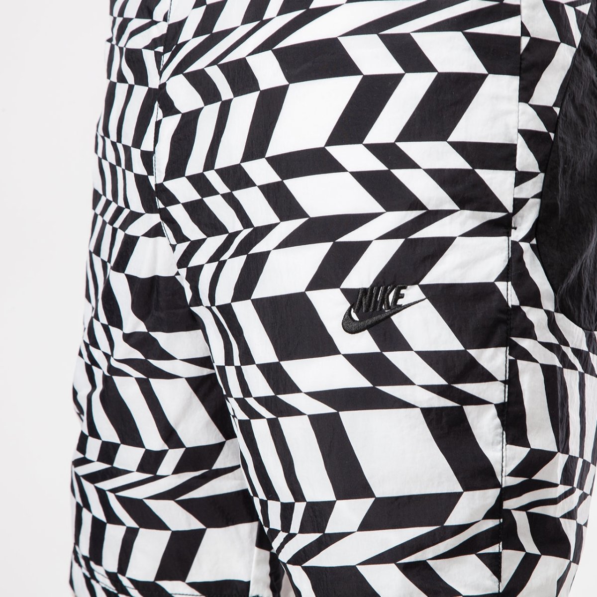 Nike NSW Printed Swoosh Woven Shorts (Weiß / Schwarz) - Allike Store