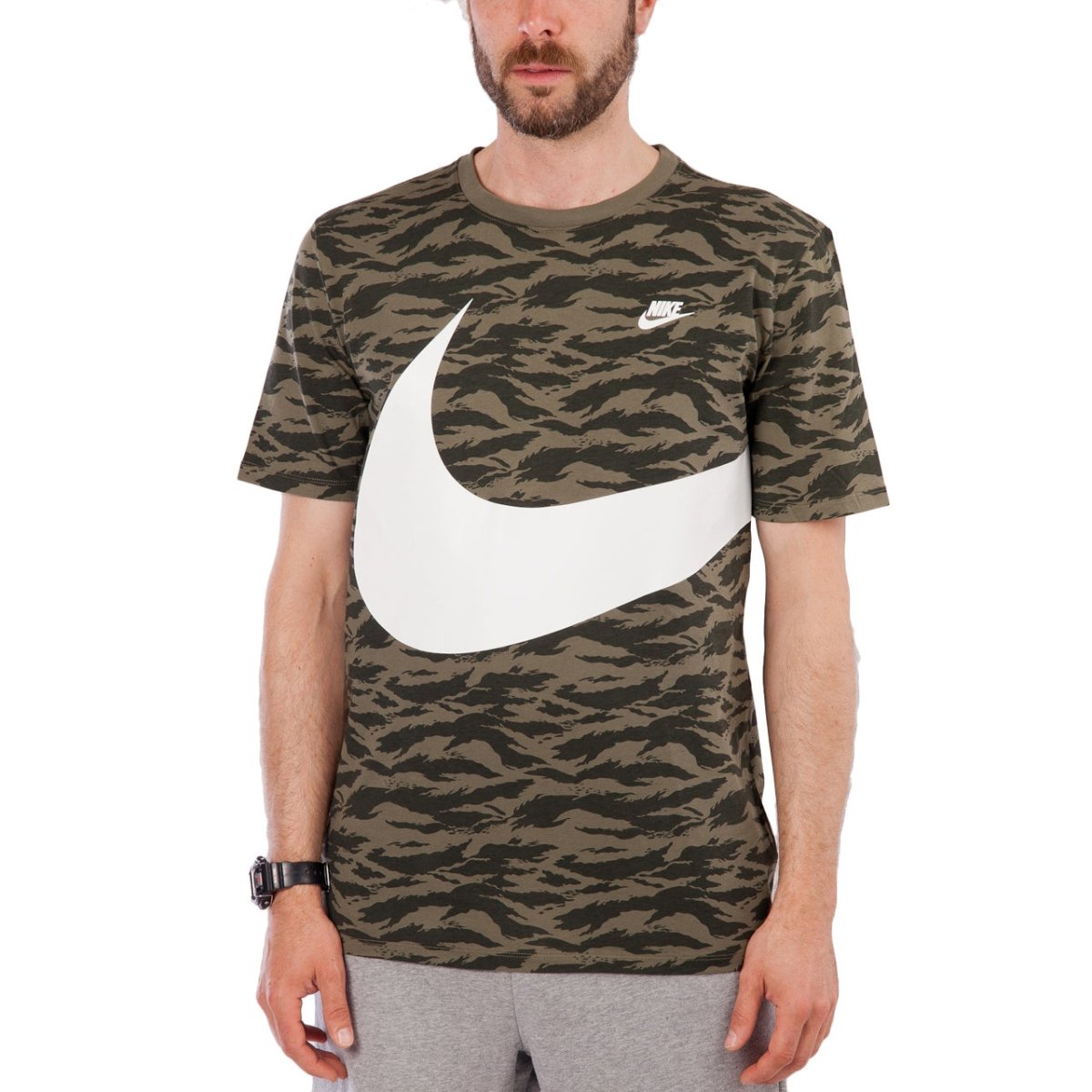 Nike Sportswear T-Shirt (Oliv / Weiß) - Allike Store
