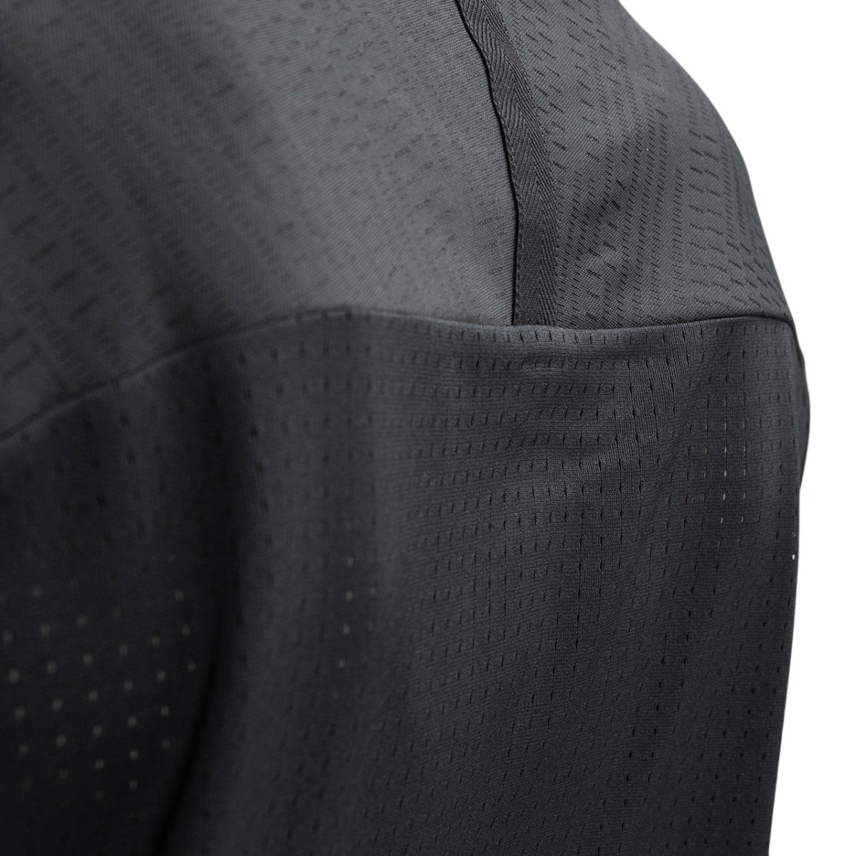 Nike Sportswear Tech Pack Tee (Schwarz) - Allike Store