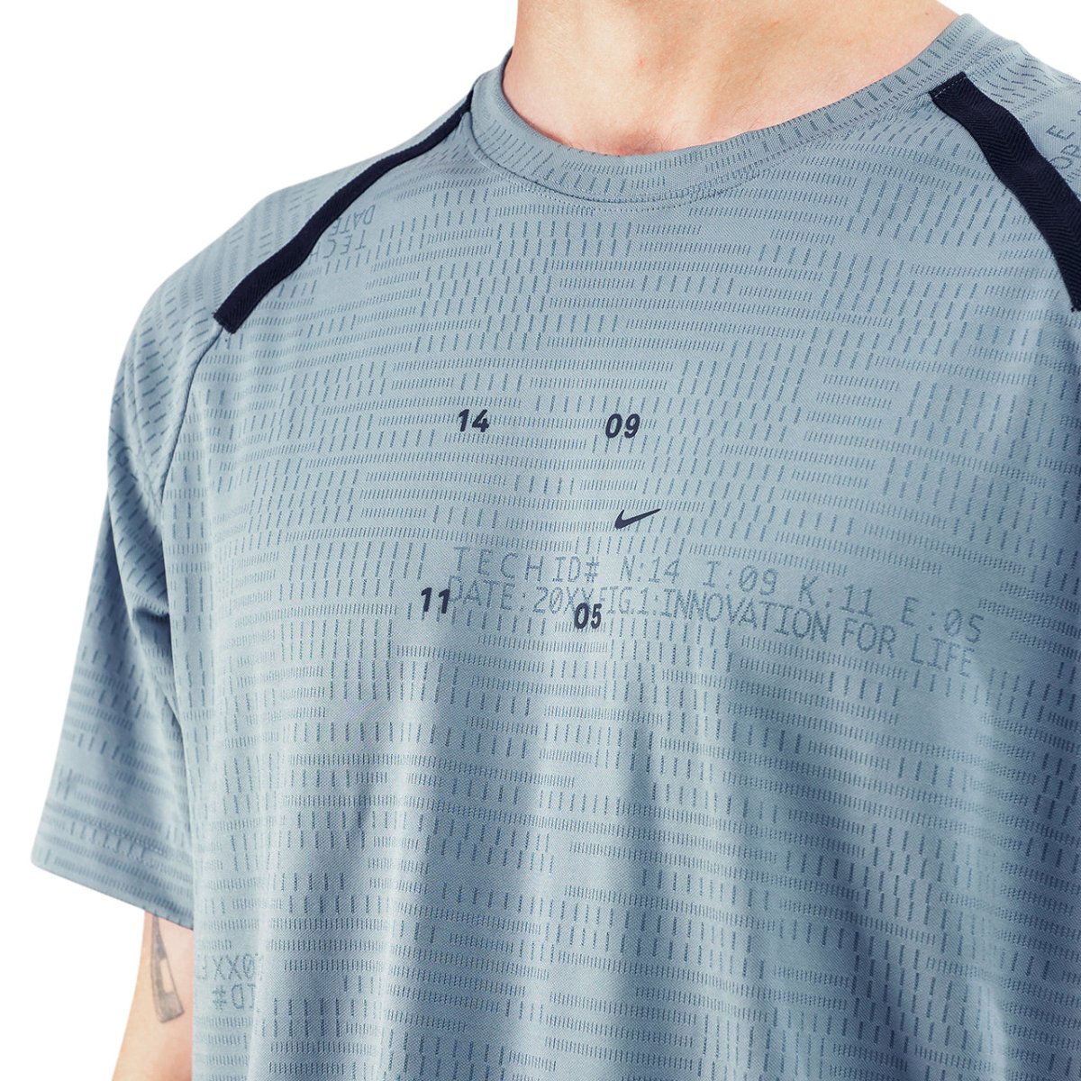 Nike Tech Pack T-Shirt (Blaugrau) - Allike Store
