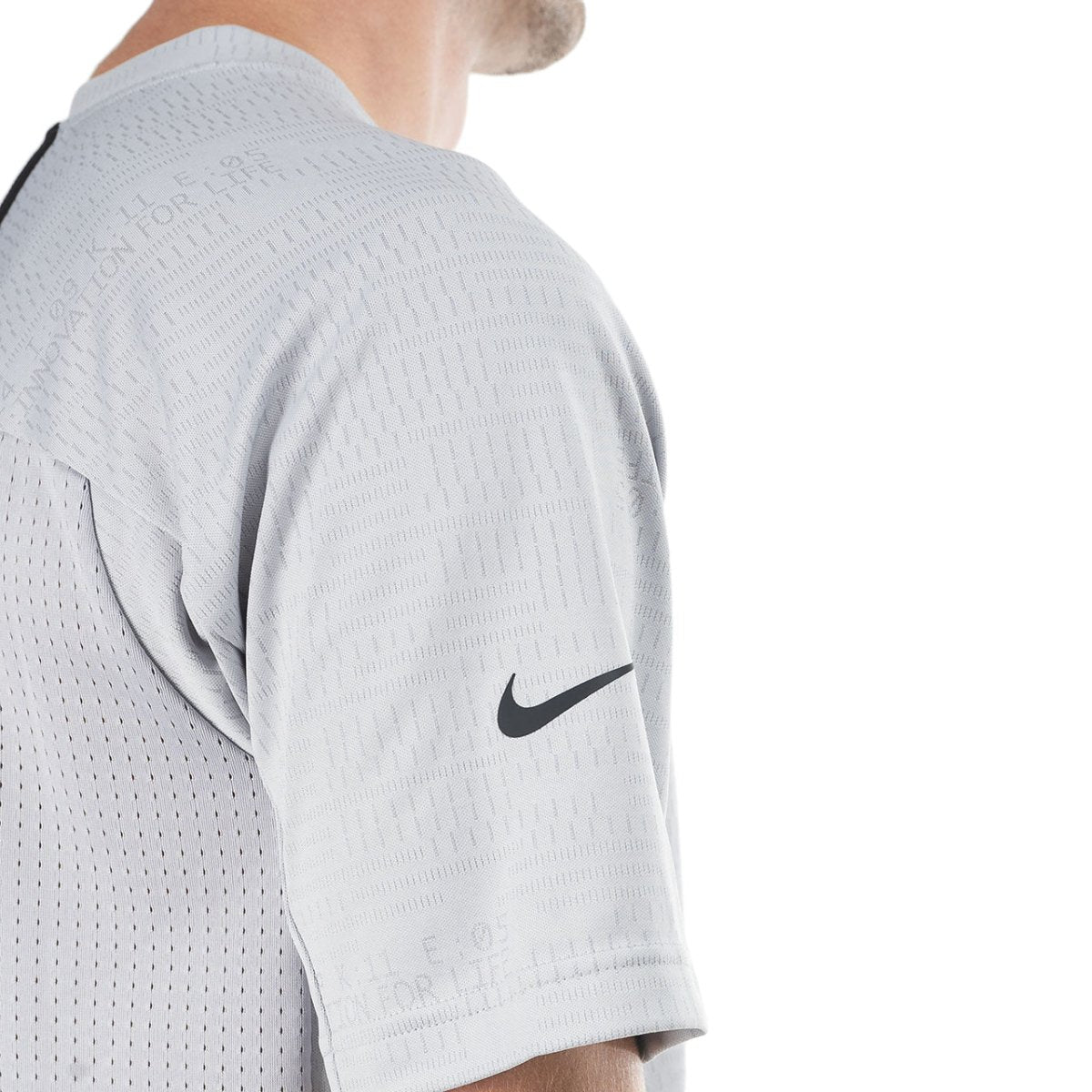 Nike Tech Pack T-Shirt (Grau) - Allike Store