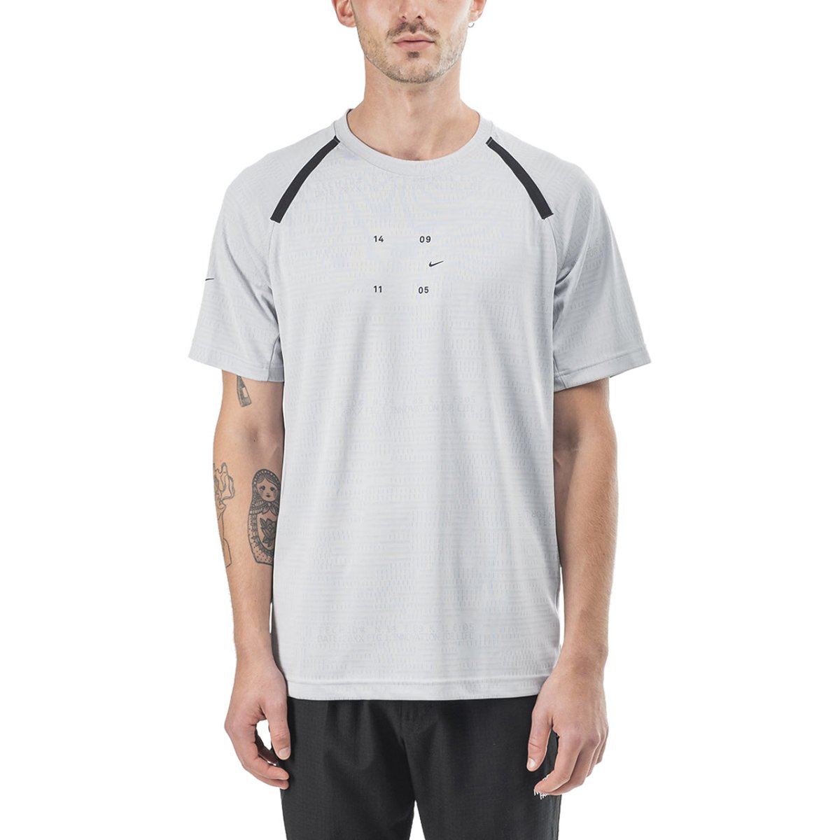 Nike Tech Pack T-Shirt (Grau) - Allike Store