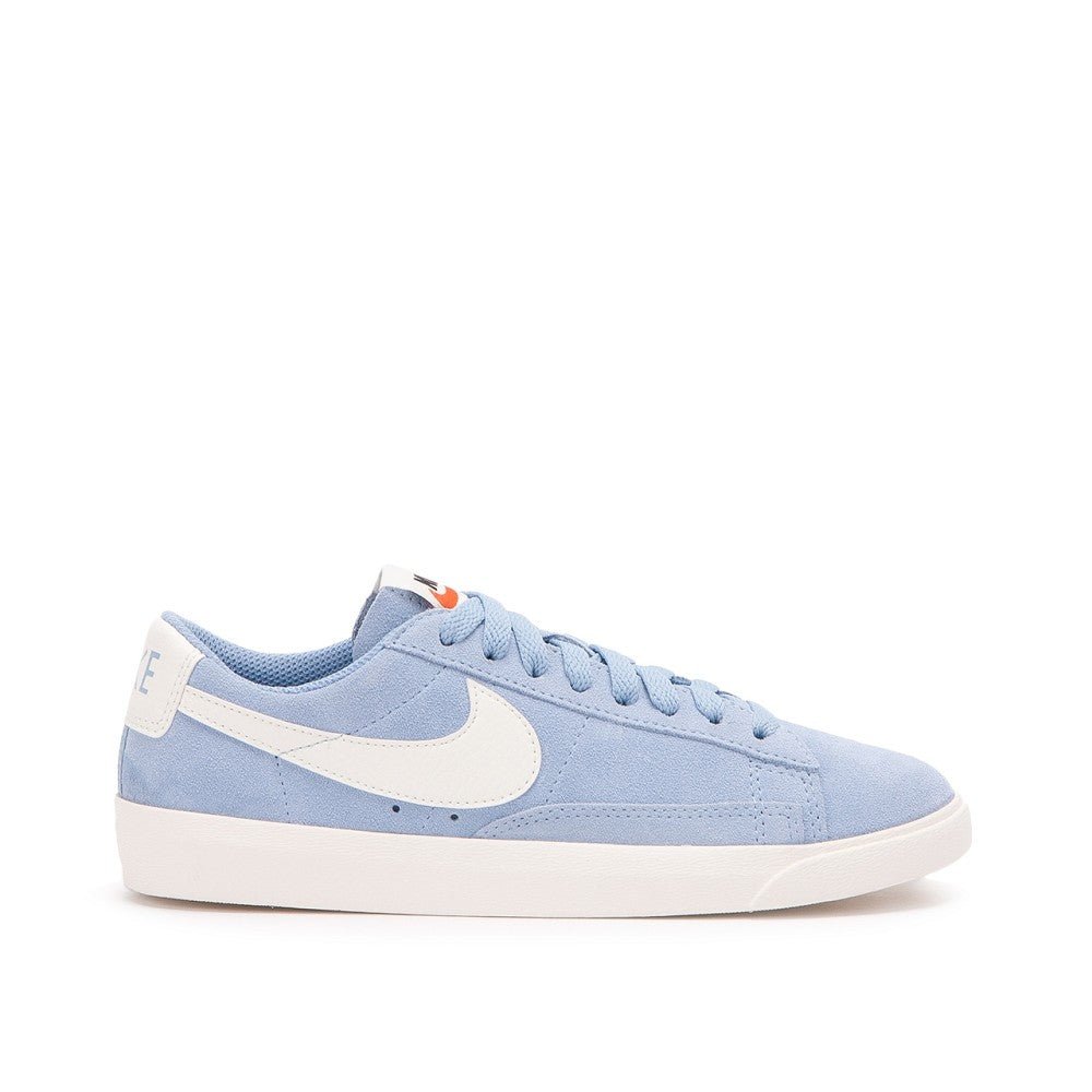 Nike WMNS Blazer Low SD (Blau / Sail)  - Allike Store
