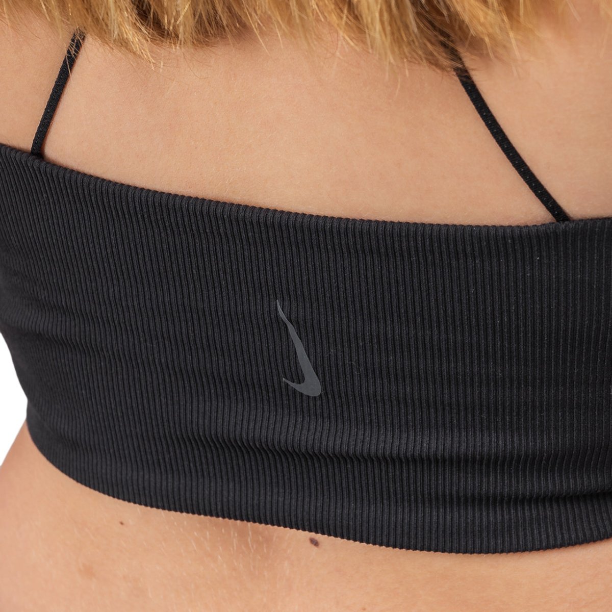 Nike WMNS Yoga Luxe Strappy Cami Top (Schwarz)  - Allike Store