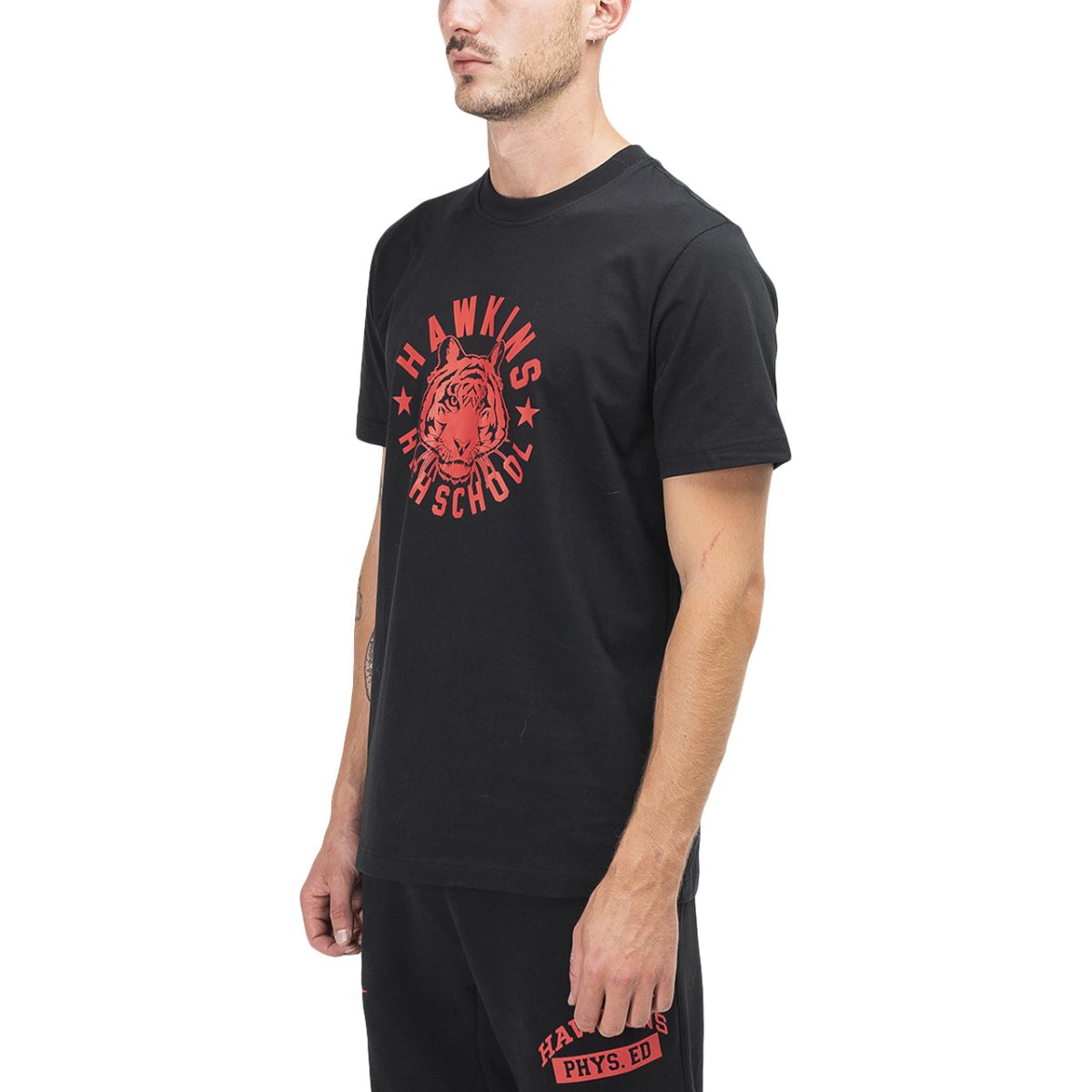 Nike x Stranger Things SS Tee (Schwarz / Rot)  - Allike Store