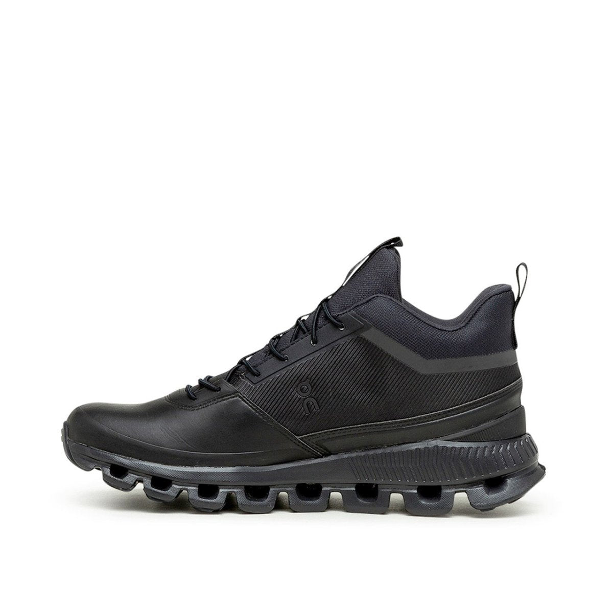 On Running WMNS Cloud Hi Waterproof (Schwarz) - Allike Store