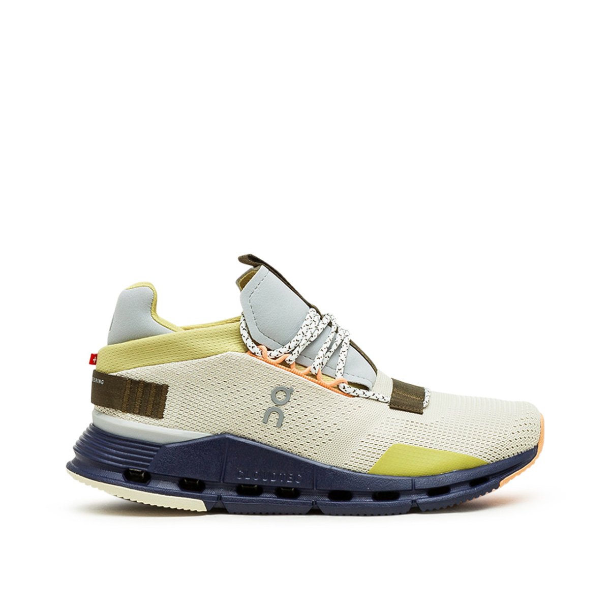 On WMNS Cloudnova (Multi) - Allike Store