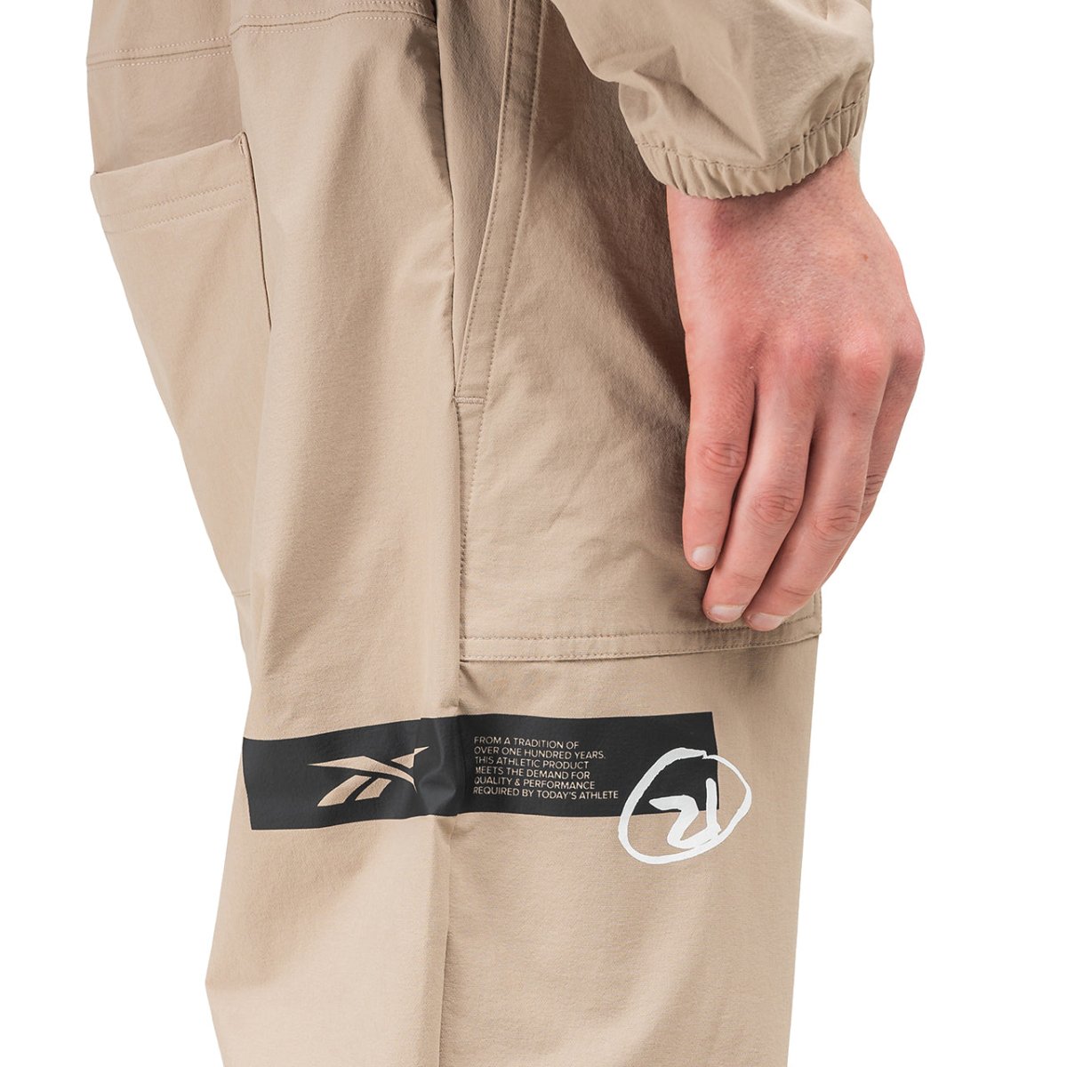 Reebok x Ghostbusters Woven Jumpsuit (Beige / Schwarz) - Allike Store