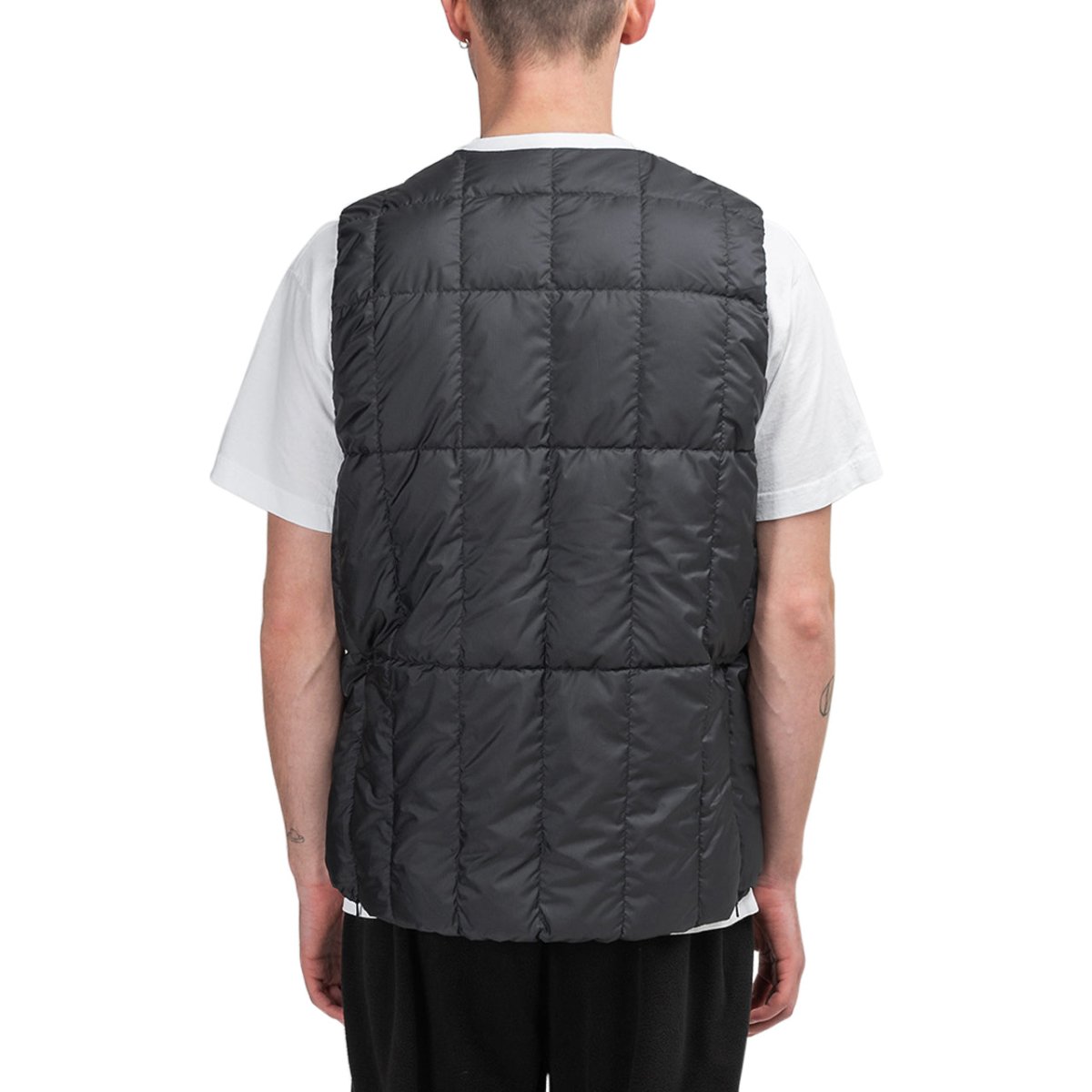 Snow Peak Recycled Middle Down Vest (Schwarz) - Allike Store