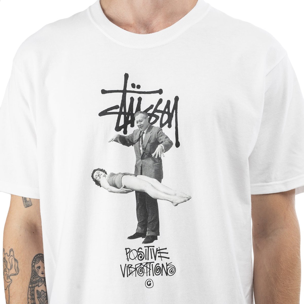 Stüssy Levitate Tee (Weiß) - Allike Store