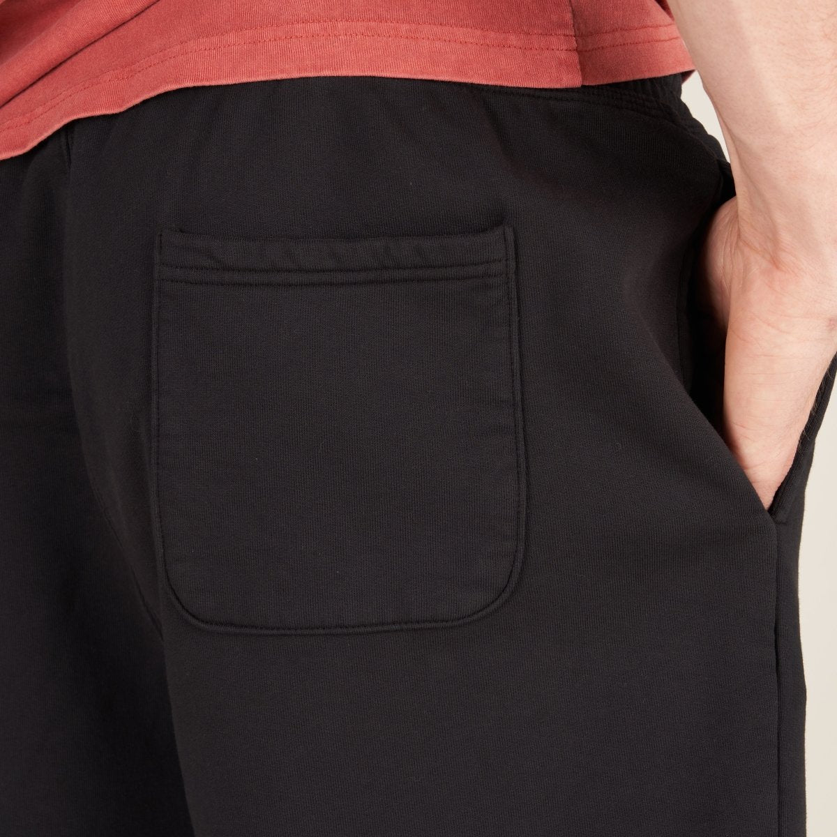 Stüssy Overdyed Stock Logo Short (Schwarz) - Allike Store