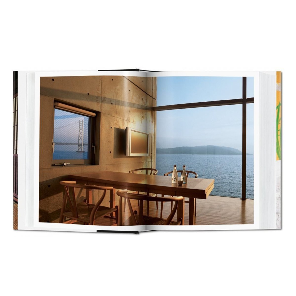 Taschen Living in Japan 40th Ed. - Allike Store