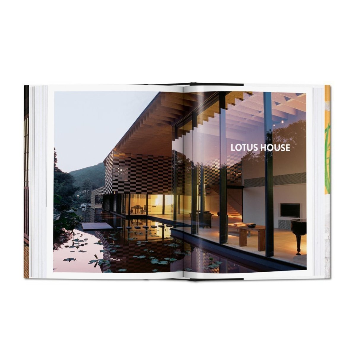 Taschen Living in Japan 40th Ed. - Allike Store